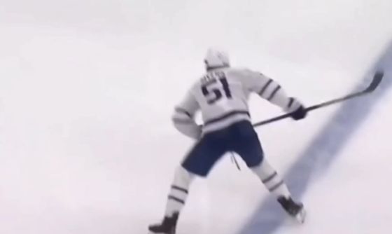 Вратарь: «АЧО ВСМЫСЛЕ?»