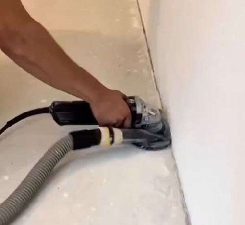 Процесс укладки паркета⁠⁠