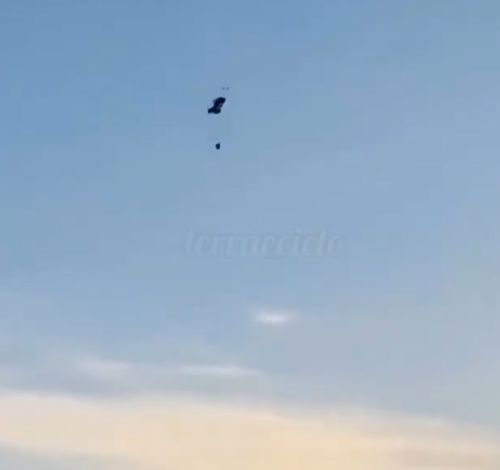 Чудо на учениях: Спасение десантника с парашютом