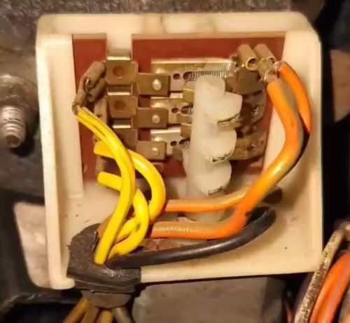 Как были реализованы "динамические поворотники" в 1967 году