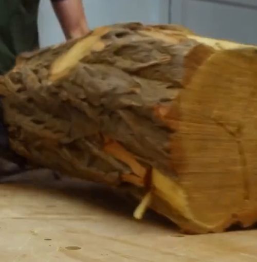 Скамейка из спилов своими руками