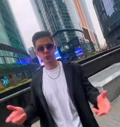 Парень рассказал почему все в Москву едут