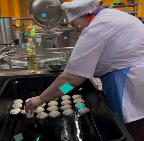 Школьная столовая⁠⁠