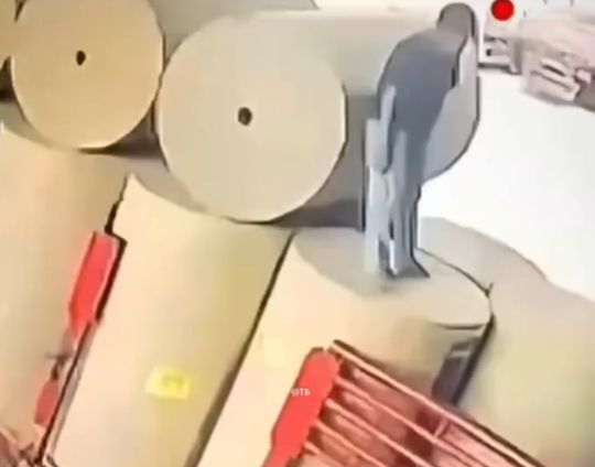 Стоило закрепить груз⁠⁠