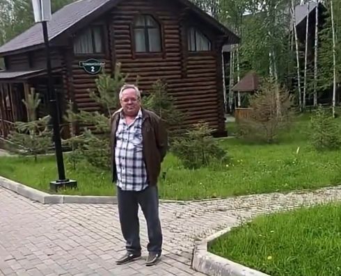 «Ну не у всех же есть деньги игры покупать. Есть дети, есть бедные семьи»