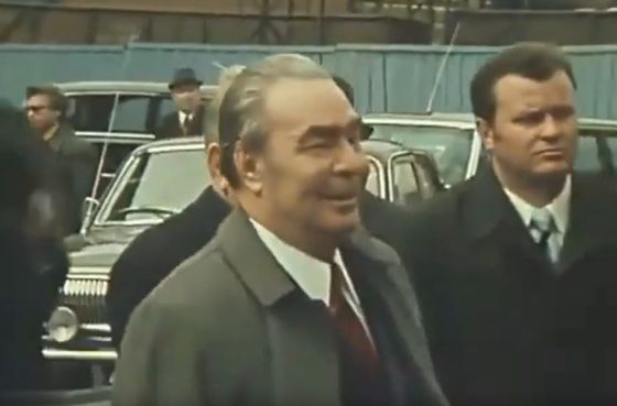 Леонид Ильич Брежнев на заводе ЗИЛ. СССР 1976 год