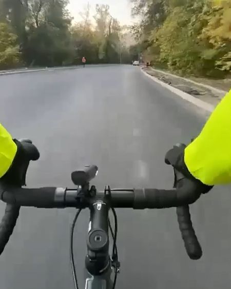 Это наверное очень больно⁠⁠