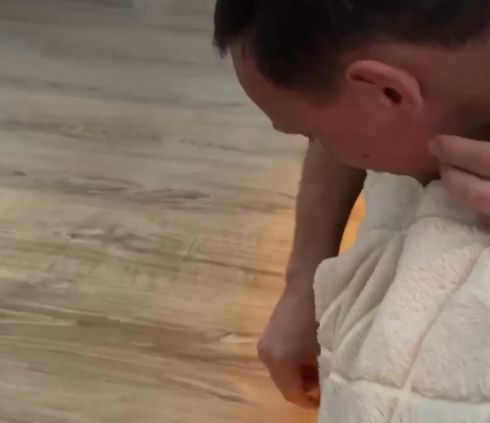 Батя не хочет заводить кота, семья заводит кота, батя и кот ...⁠⁠