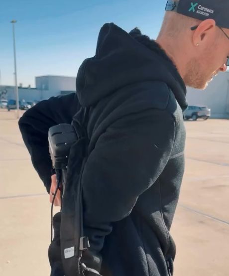 Компактный персональный экзоскелет⁠⁠