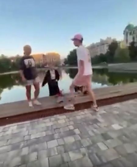 Попытался остановить драку