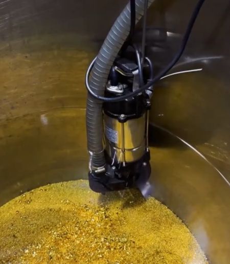 Процесс изготовления золотых слитков