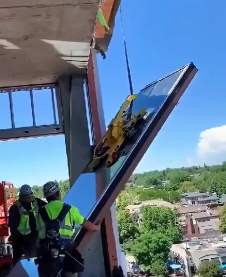 Ах, какая неловкость