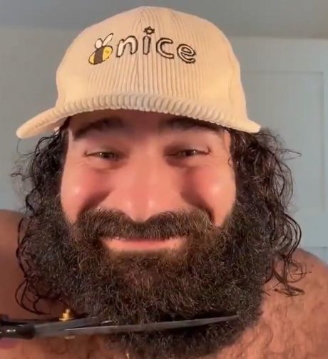 Реакция жен на мужей сбривших бороду⁠⁠