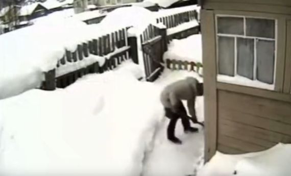 Всем кто в своих домах, посвящается