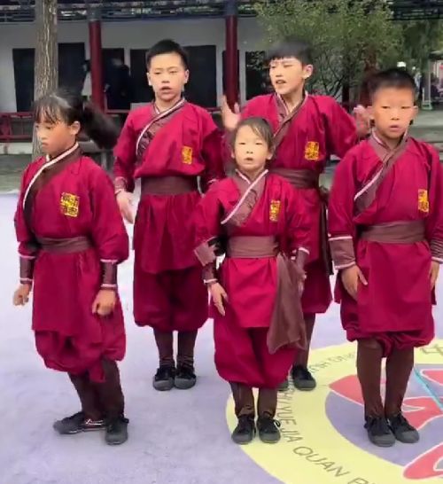 Попробуй повтори!