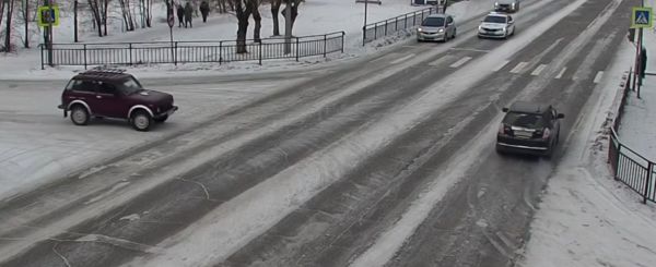 Сразу скинул лишнее из багажника