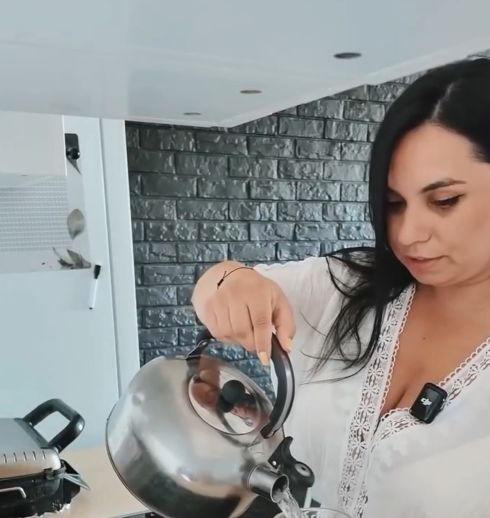 Сколько раз можно кипятить воду?