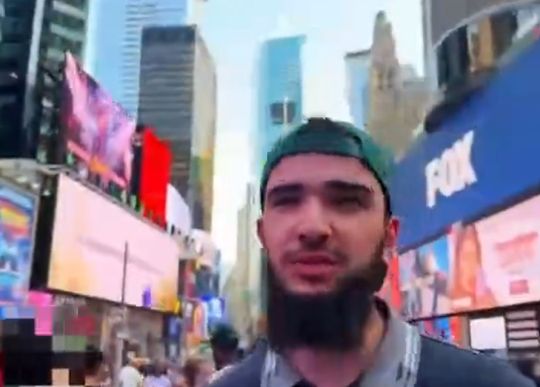 Я так и не понял, какая у него любимая книга