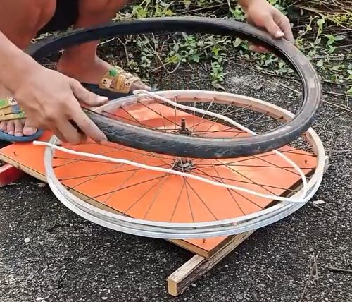 Где вы были с этим лайфхаком раньше? Столько камер в детстве было пробито отвёртками)⁠⁠