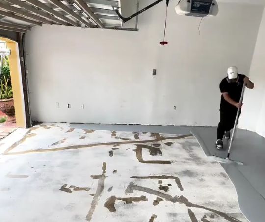 Эпоксидный пол в гараже