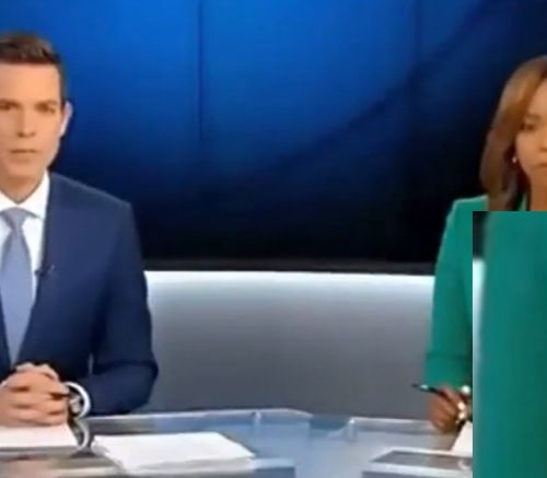 Даже ведущие телеканала не поняли как это произошло