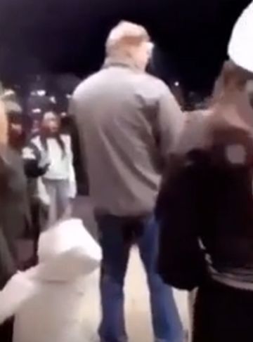 Довели мужика