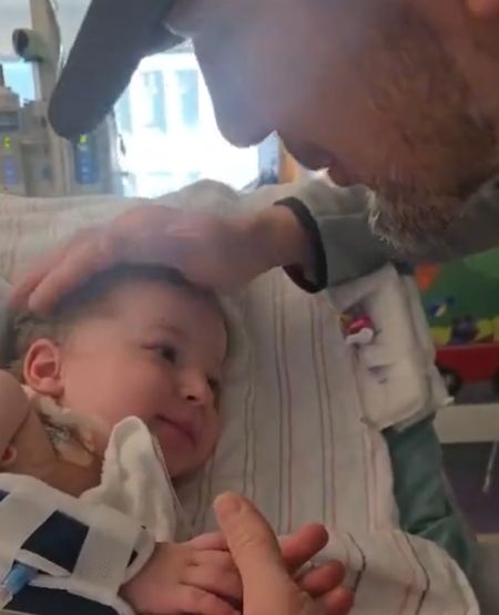 Соскучилась за ночь в реанимации