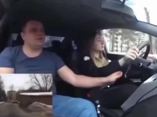 Хороший автоинструктор. Всех научит