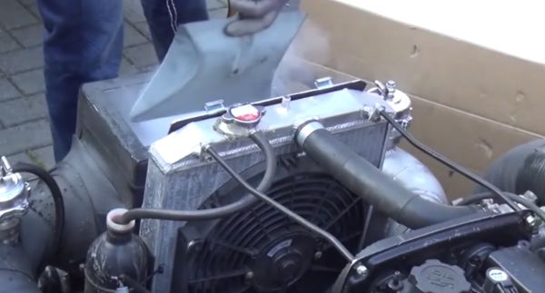 Мотор охладили...