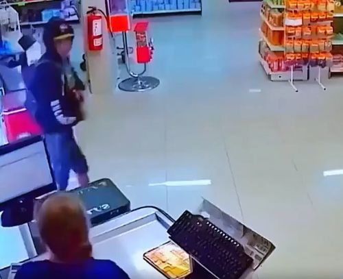 Мушку спили⁠⁠