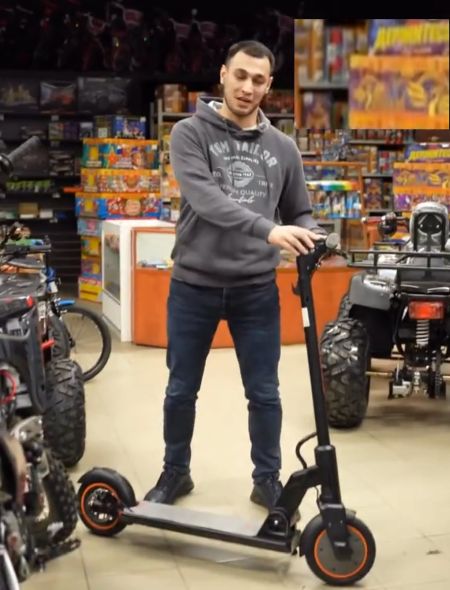 И правда - почему такая разница в стоимости?