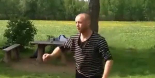 Смертельная битва. Воин света против мага