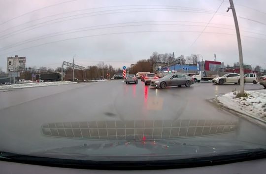 Надо было бить