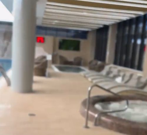 Смотрите какая сауна!