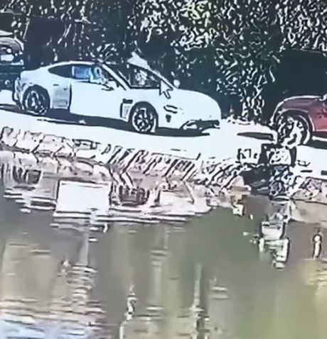 Электрокар Xiaomi SU7 сам уехал в водоём