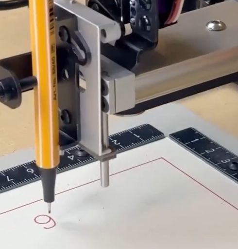 Работа графопостроителя⁠⁠