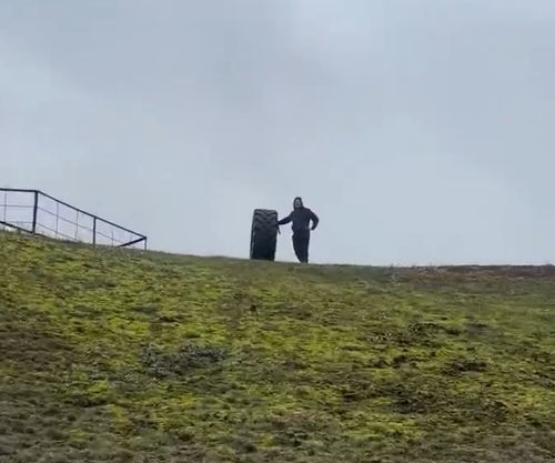 Почему мужчины живут меньше женщин