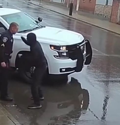 Бельгийский поцелуй