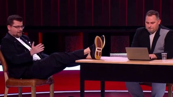 Пришёл в магазин за оперативной памятью для компьютера...