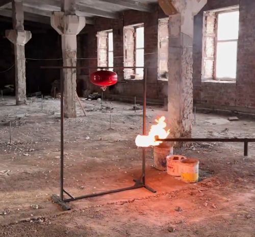 Испытали в деле огнетушитель, который поставили в цеху