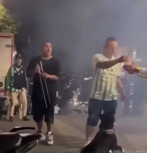 Он улетел, но обещал вернуться!