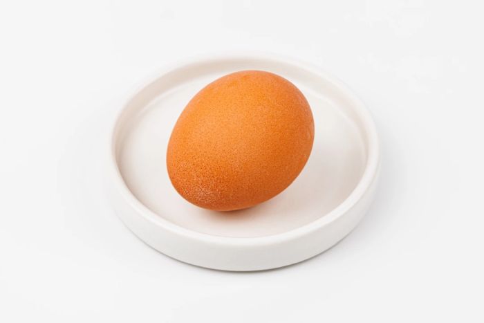 Как очистить вареное яйцо за 2 секунды: