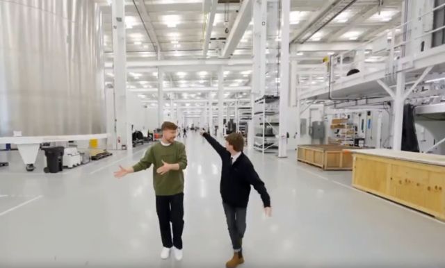 Мистер Бист показал новый завод Starship SpaceX изнутри