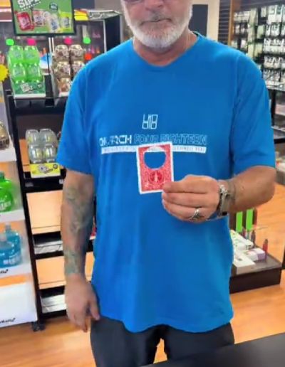 Фокус с дыркой в карте