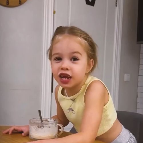 Папина доча