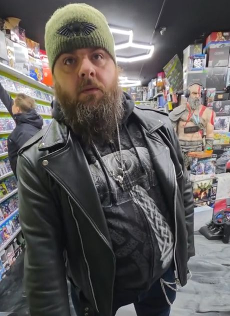 Мы покупаем только суровые мужские игры⁠⁠