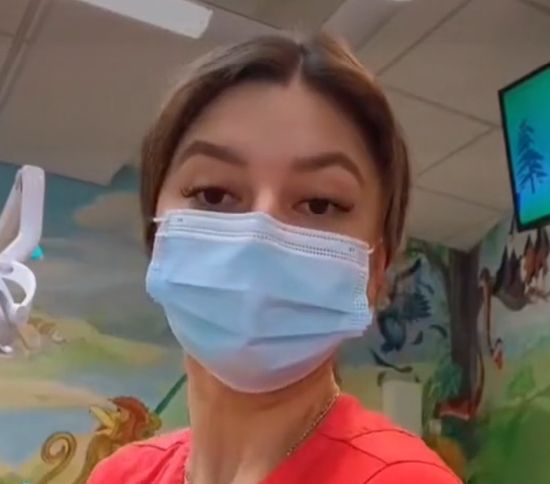 У нее на приеме дети не плачут