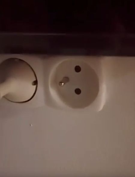 Неудобная розетка в Таиланде