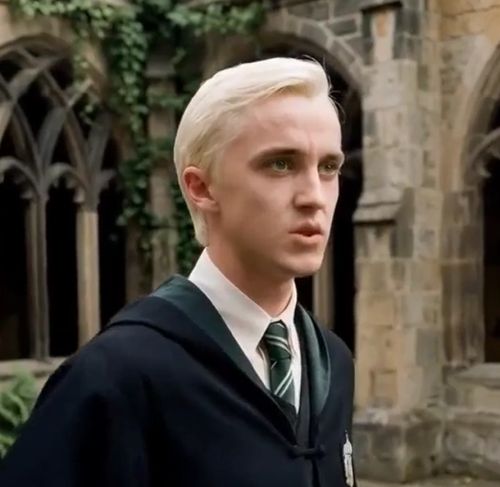 Роулинг, конечно, много потеряла когда убрала эту сцену⁠⁠