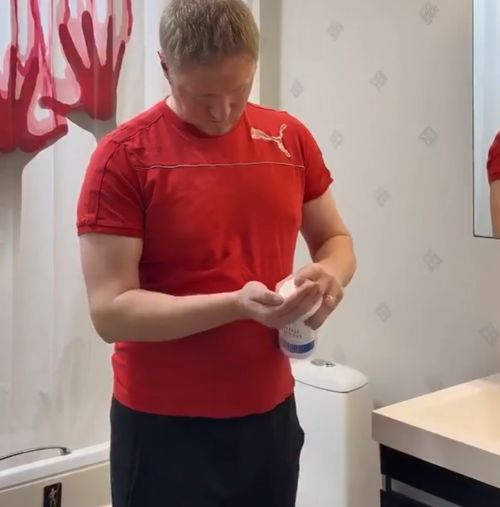 Почему мужчины никогда не пользуются кремом для рук